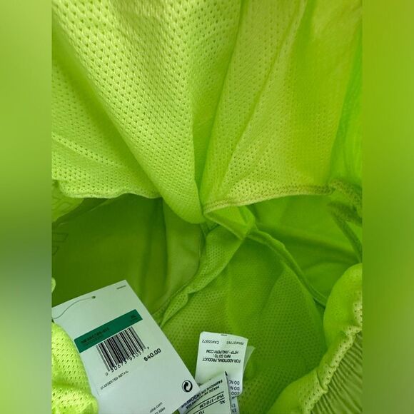 NWT Nike Boy’s Swim Trunks (XL) - Picture 3 of 7